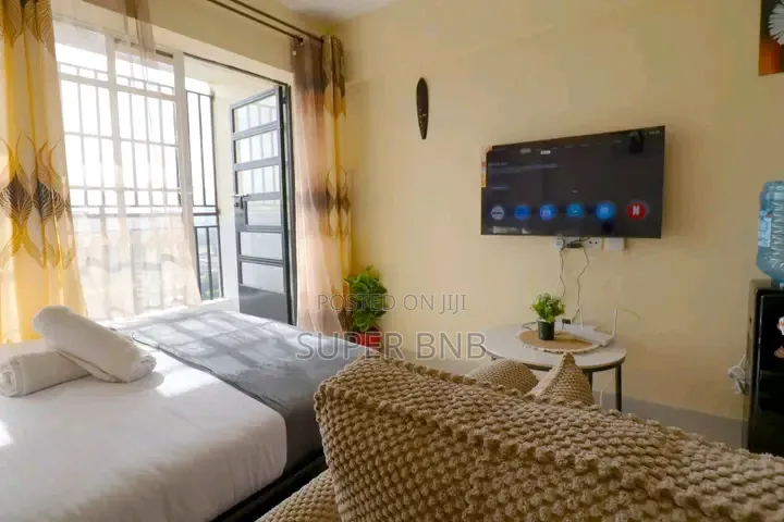 Classy Airbnb Along Thika Road, Kahawa Sukari. in Kahawa Sukari