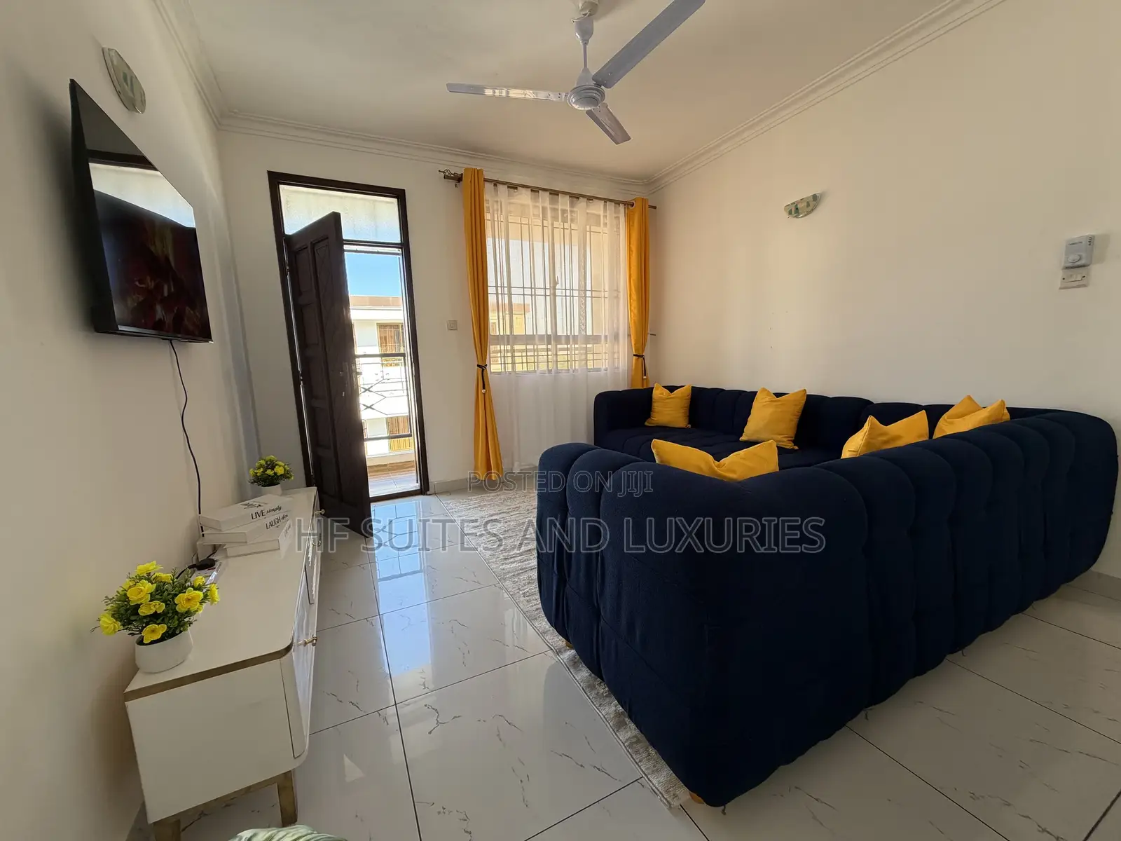 Cozy 2 Bedroom BNB in Bamburi Mombasa in Mtambo
