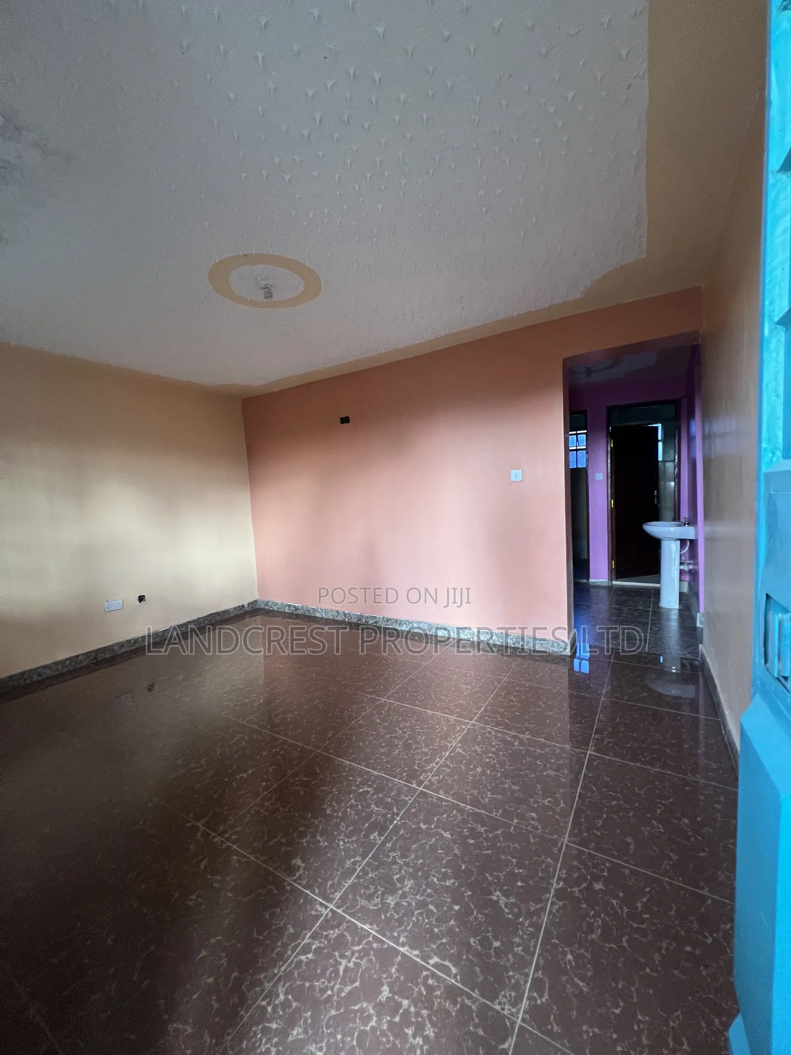 3bdrm Apartment in Kidfarmaco for rent in Kidfarmaco
