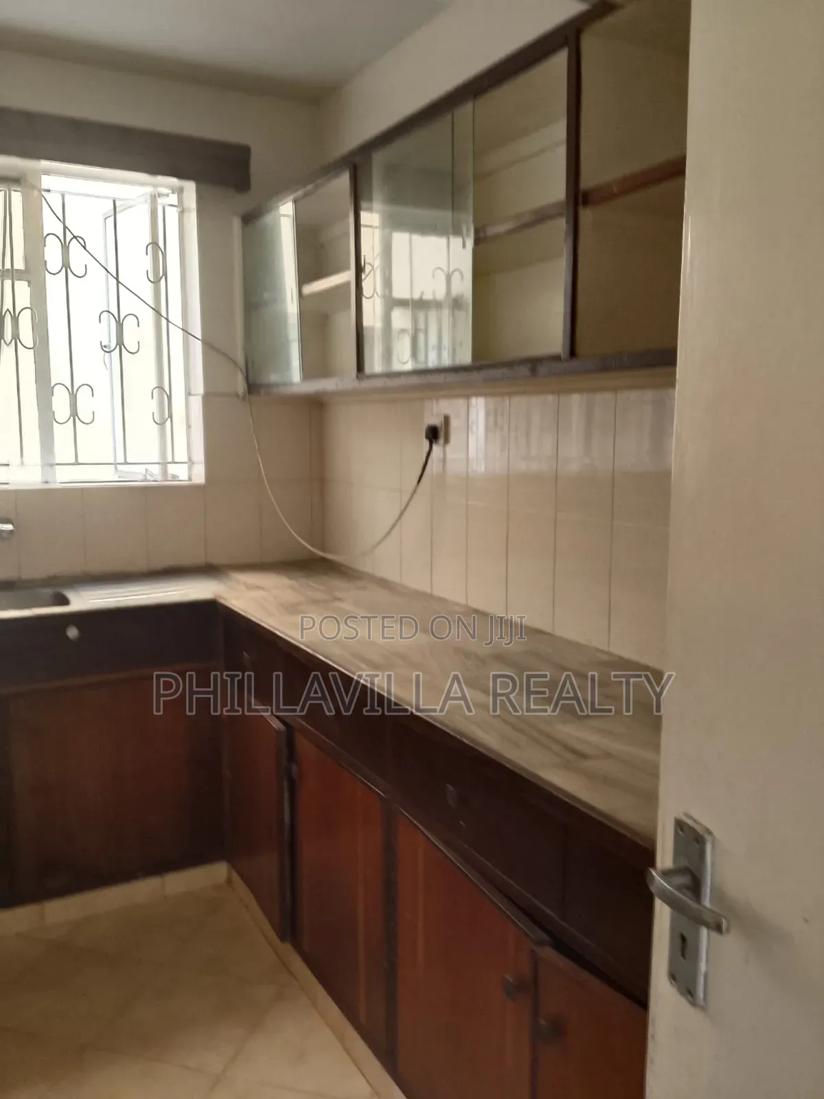 3bdrm Apartment in Raphta Road Area for rent in Raphta Road Area