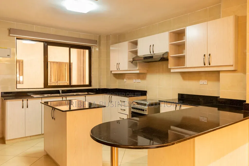 3bdrm Apartment in Skyview Gardens, Westlands for sale in Westlands