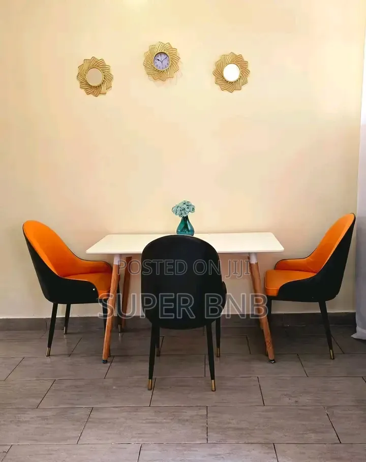 2 Bedroom All Ensuite Airbnb in Milimani, Kisumu
Looking for Comfort in Lolwe