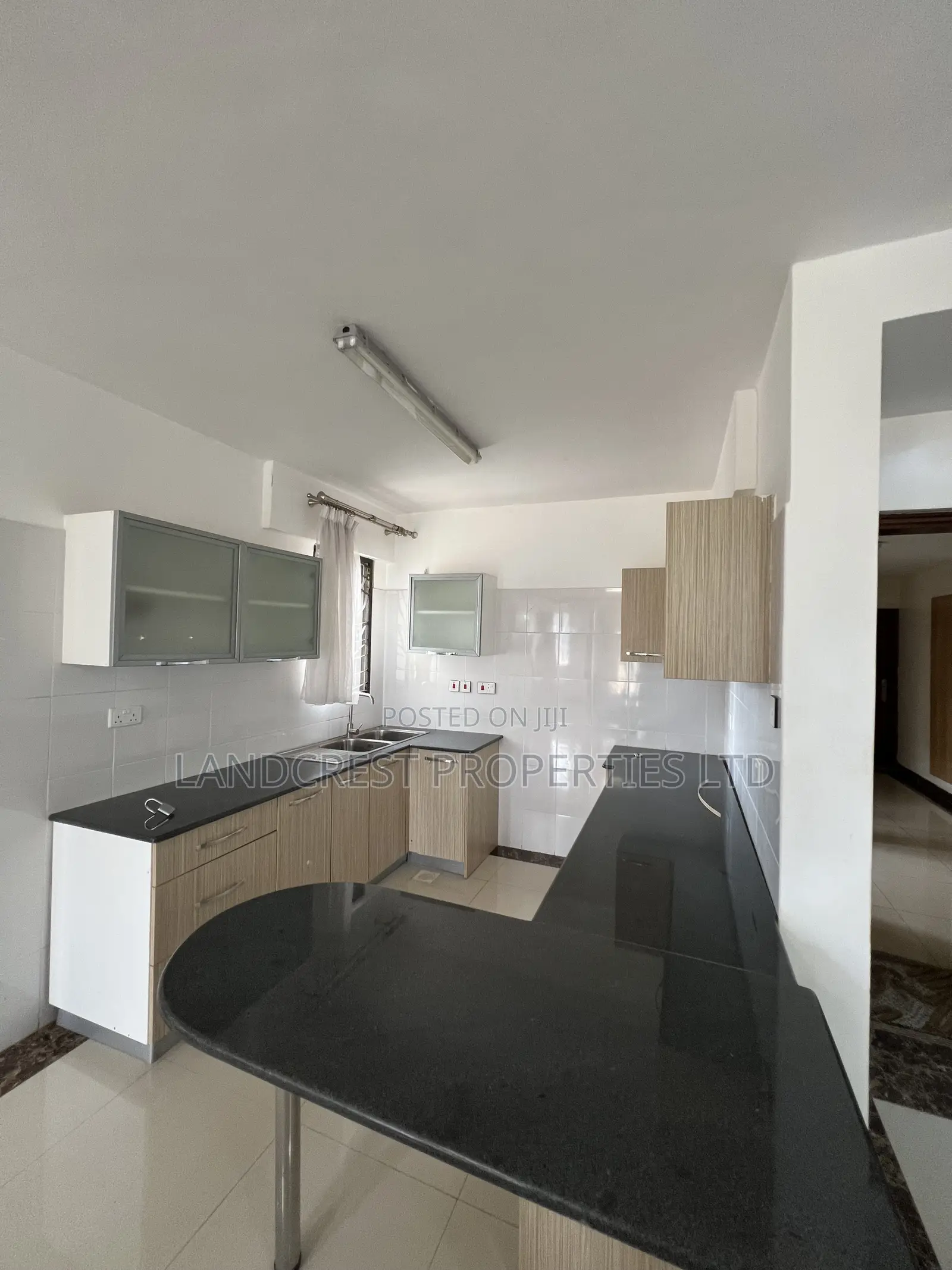 2bdrm Apartment in Race Course for sale in Race Course