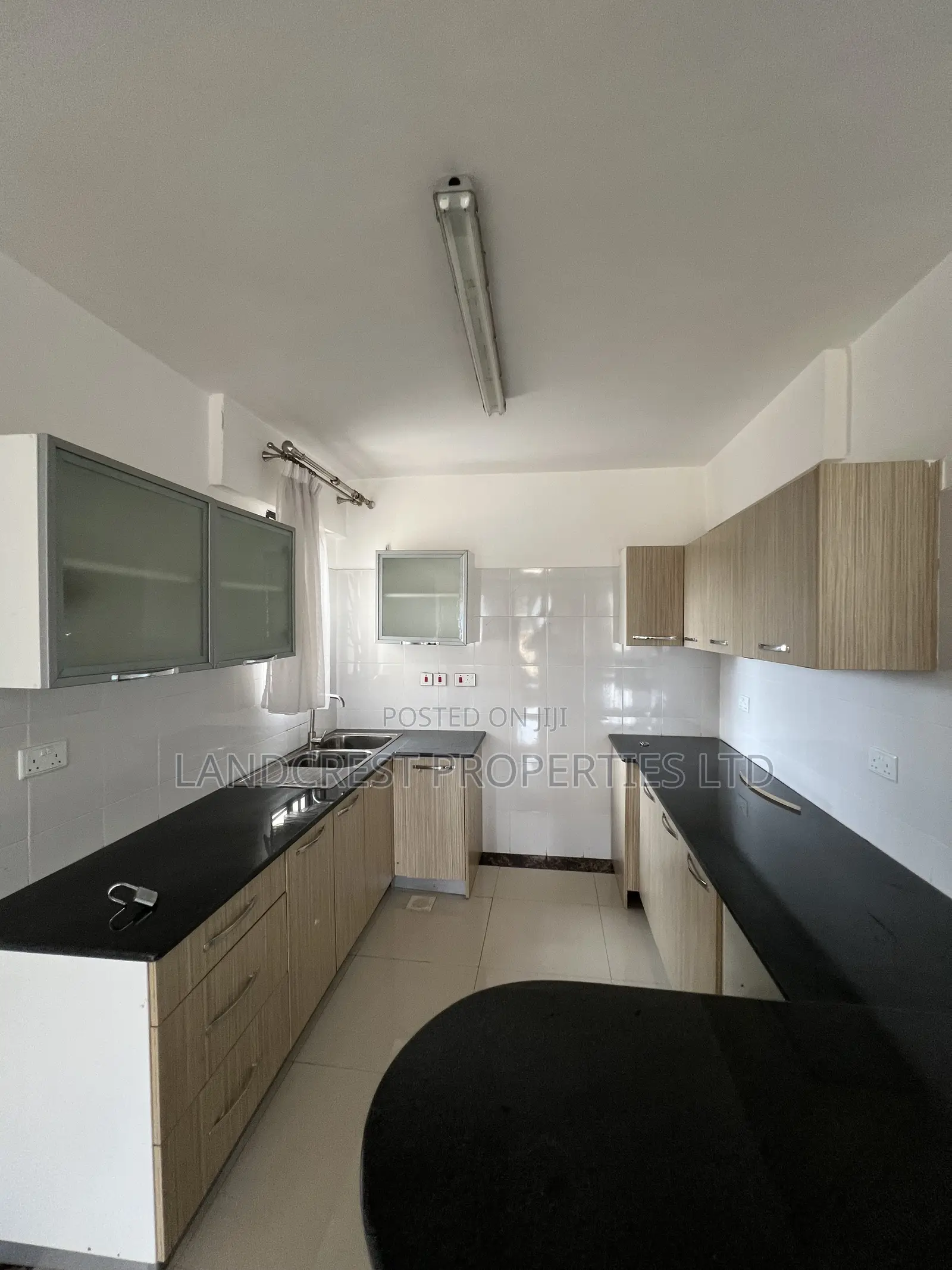 2bdrm Apartment in Race Course for sale in Race Course