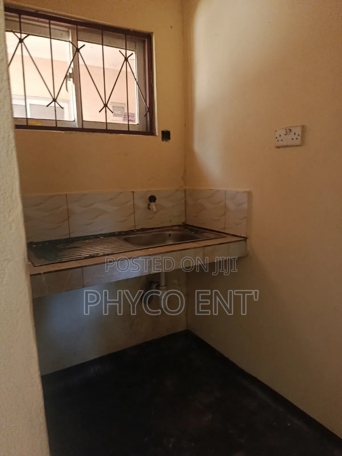 1bdrm Bedsitter in Karanja, Kubo South for rent in Kubo South