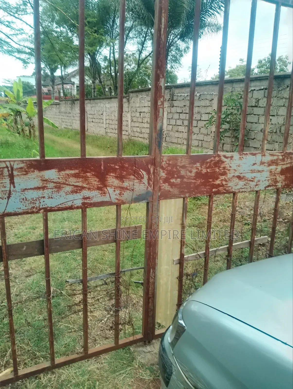 Land for Sale 1/2 in Karen in Silanga