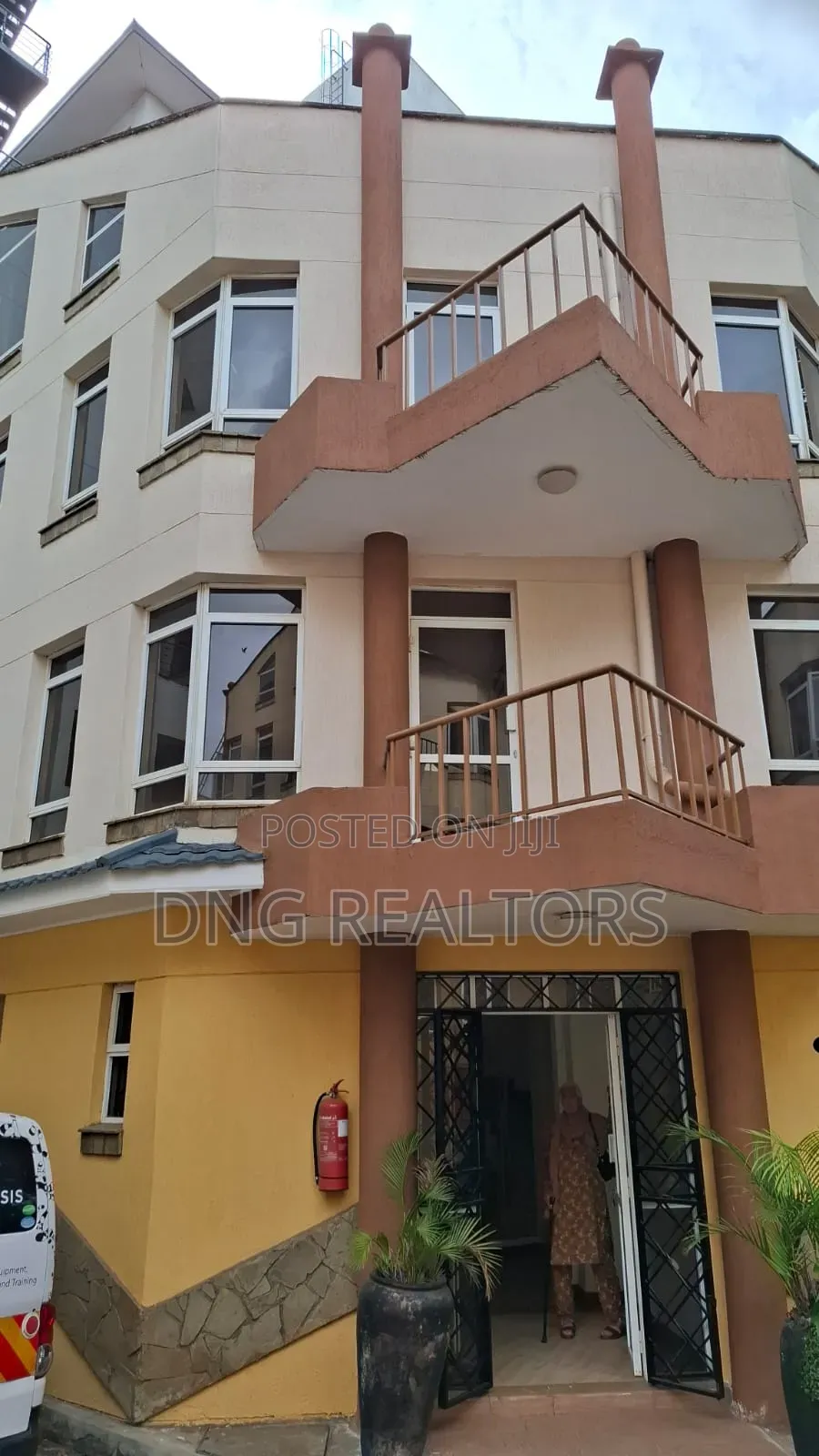 3000 SQFT Fully Fitted Office to Let – Riverside Drive | Kes in Riverside Drive