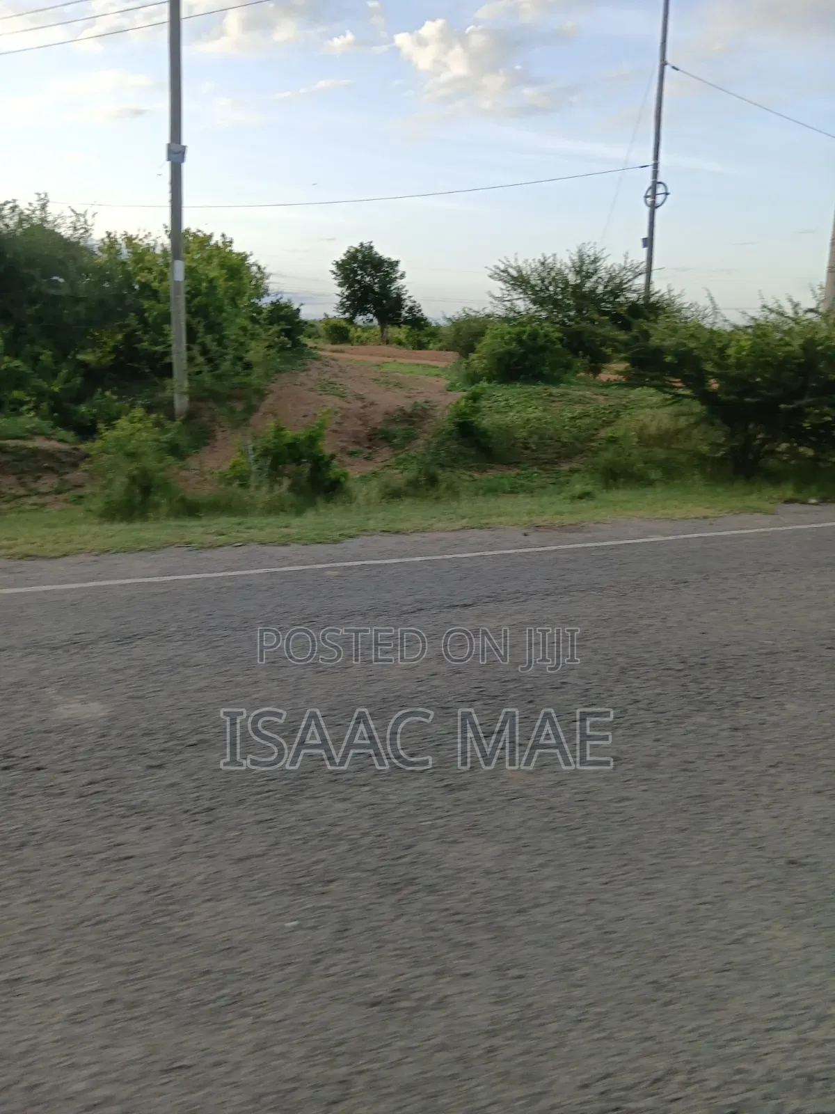 2 Acres for Sale at Malndi Baolala 600m From the Main Road to the Land in Jilore