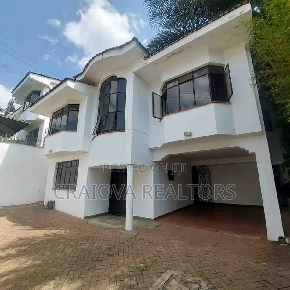 5bdrm Townhouse/Terrace in Riverside Drive for sale in Riverside Drive