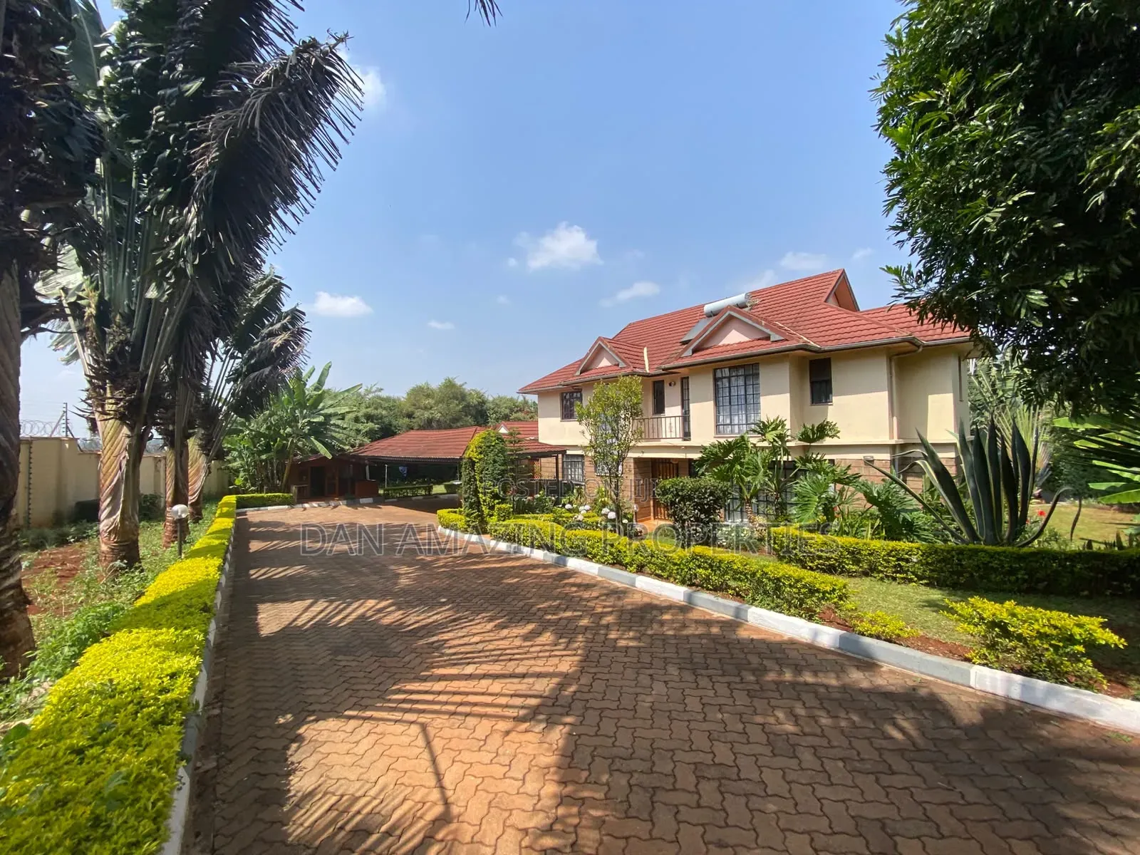 4bdrm Maisonette in Runda Muwe for sale in Runda