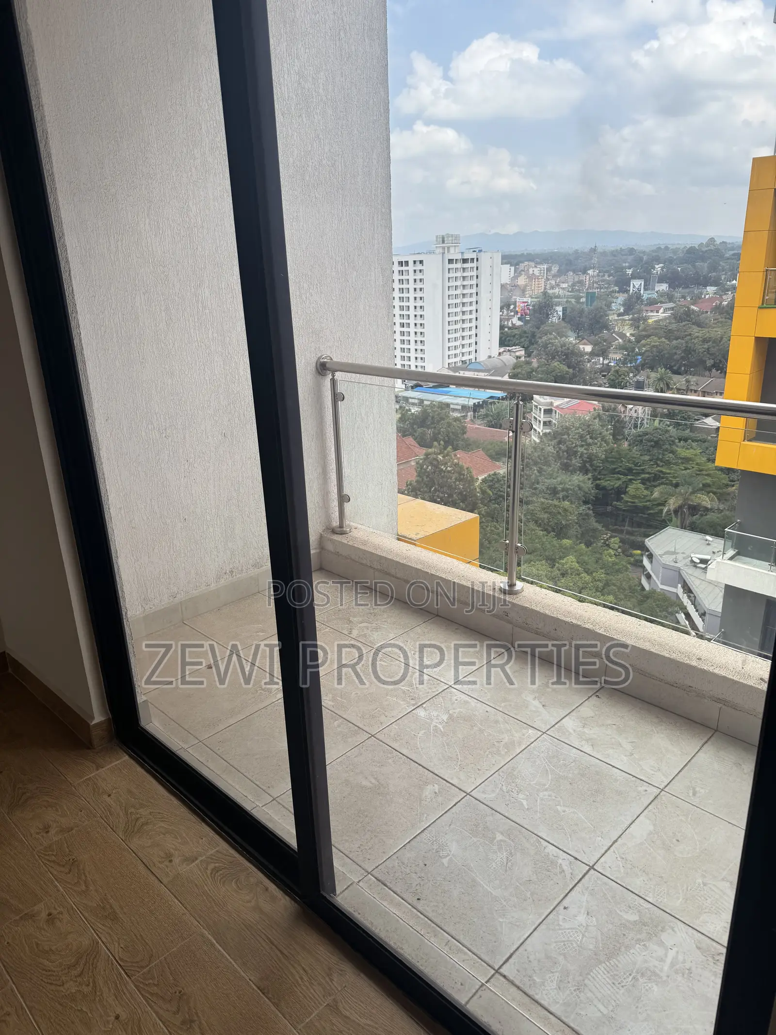 3bdrm Apartment in Kilimani for sale in Kilimani
