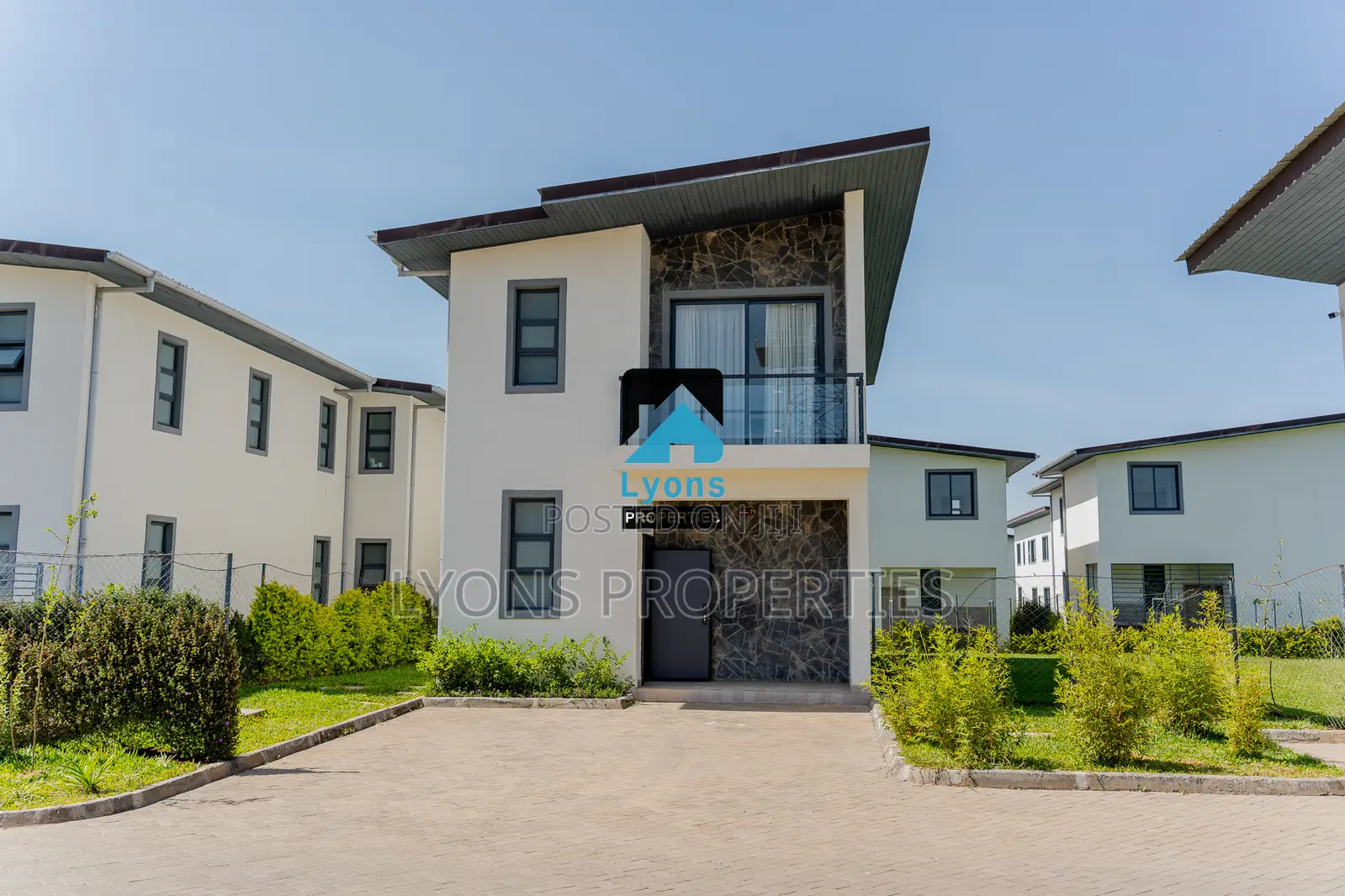 4bdrm Maisonette in Ole Kasasi for sale in Ole Kasasi
