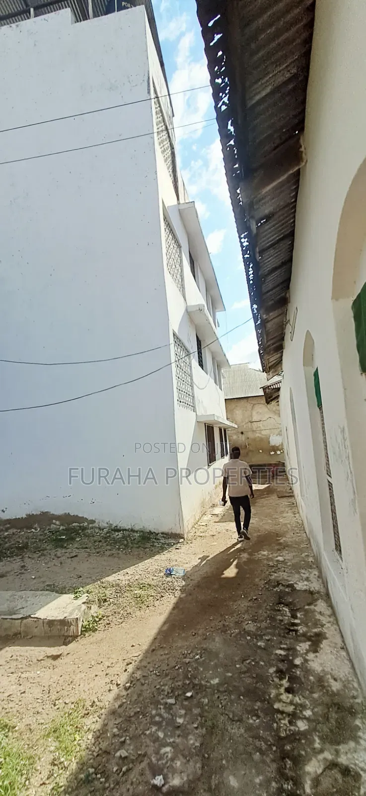 2bdrm Block of Flats in Mombasa Island, Digo Road for sale in Digo Road