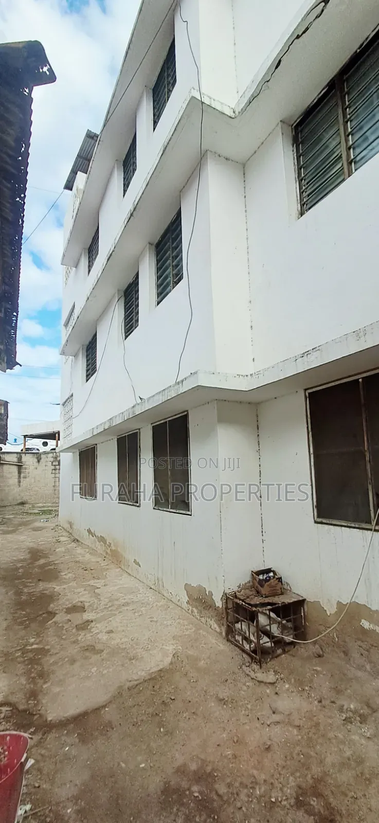2bdrm Block of Flats in Mombasa Island, Digo Road for sale in Digo Road