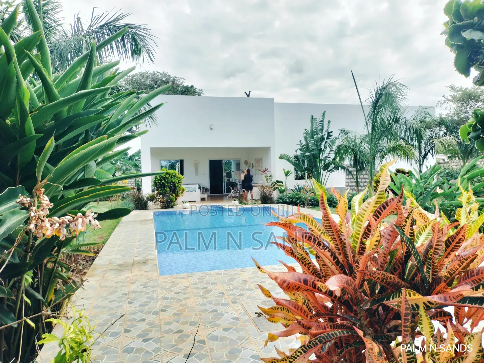 Furnished 4bdrm Villa in Galu, Diani for sale in Diani