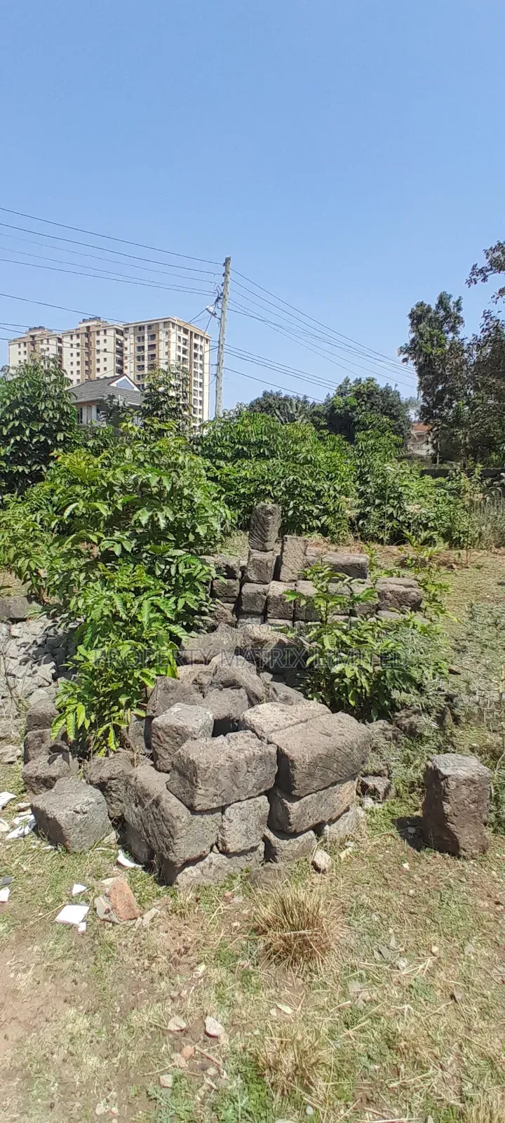 1/2 Acre Land Parcel in the Prestigious Thome 5 Estate in Thome
