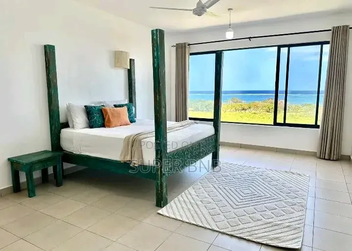 1 Bedroom Penthouse Suite With Panoramic Ocean Views – Shanzu, Mombasa in Diani