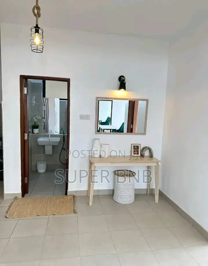 1 Bedroom Penthouse Suite With Panoramic Ocean Views – Shanzu, Mombasa in Diani
