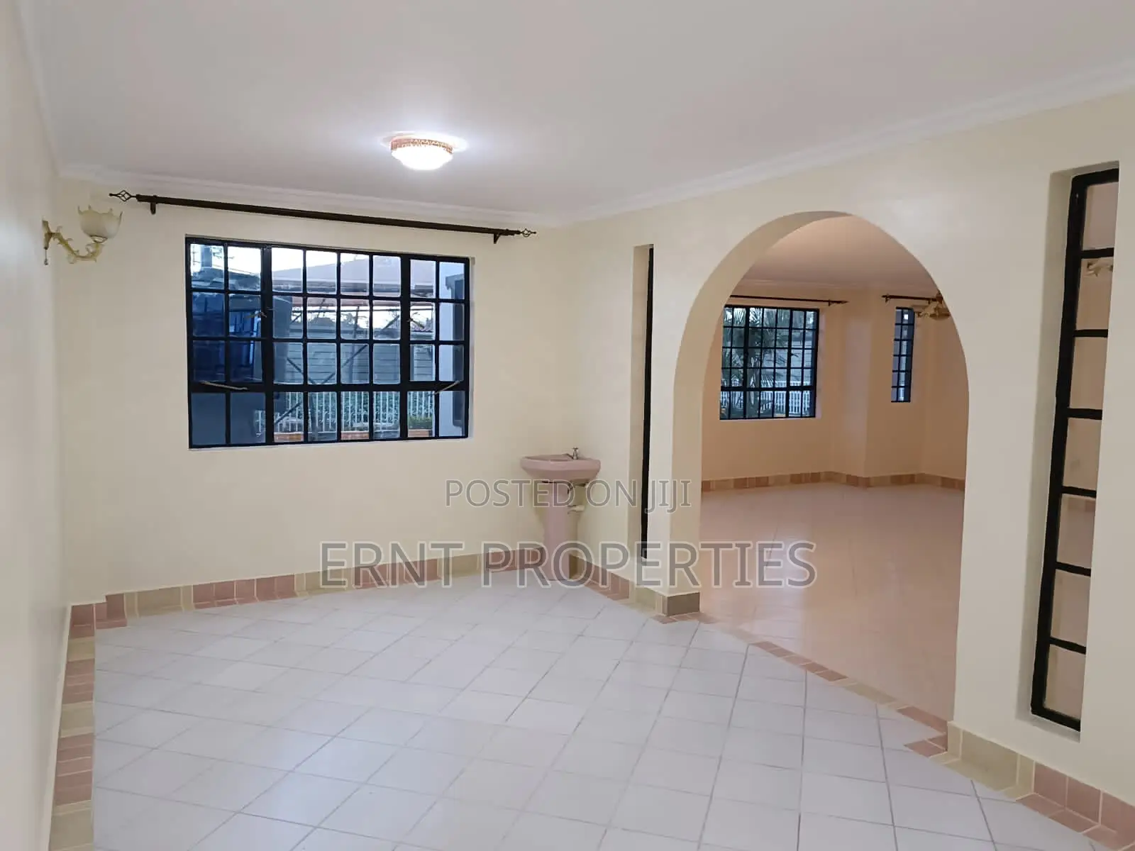 9bdrm Mansion in Kitengela for sale in Kitengela