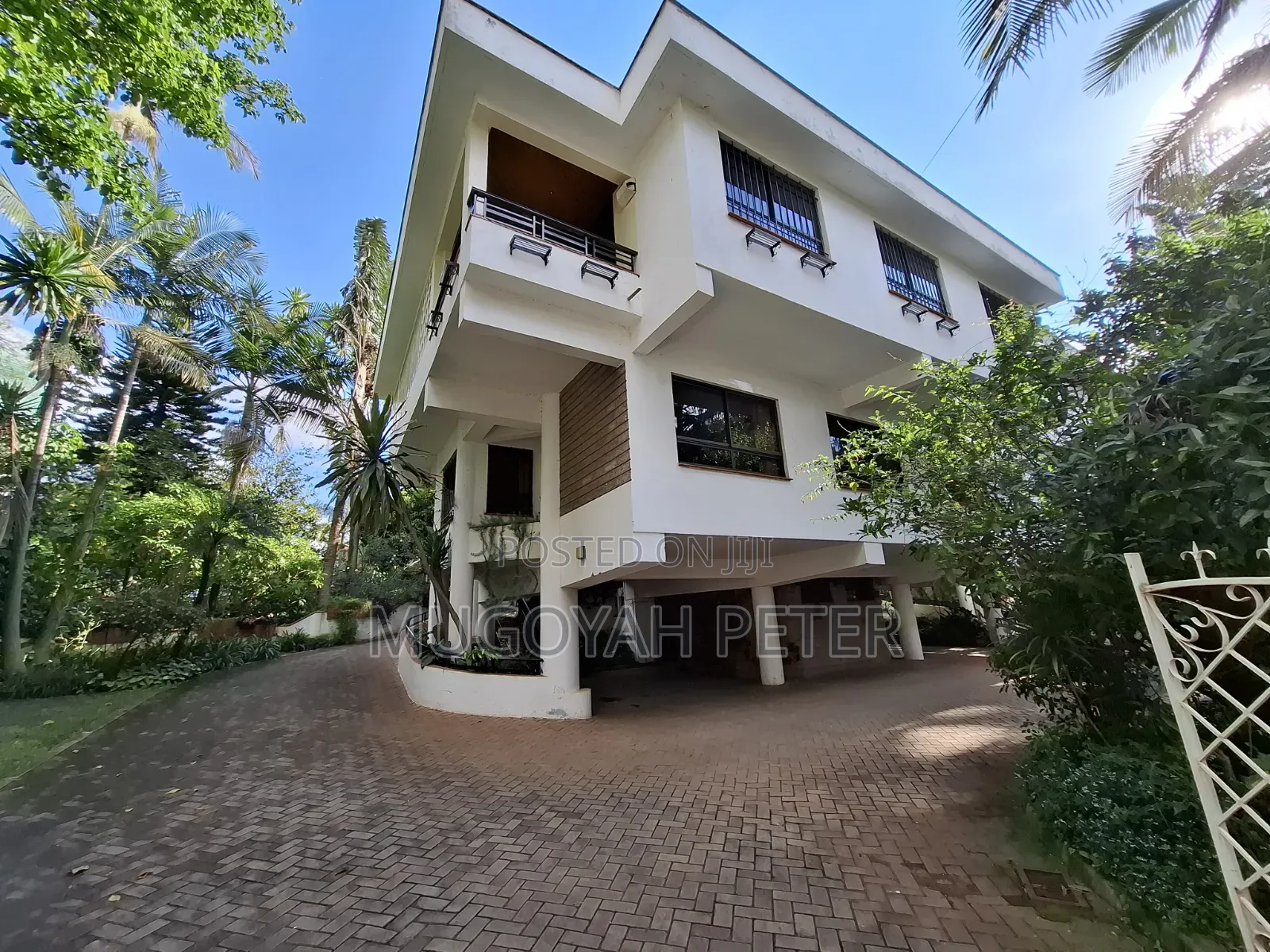 3bdrm Penthouse in Spring Valley for rent in Spring Valley