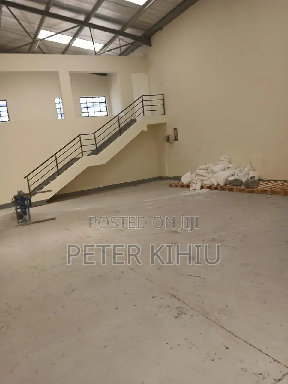 Godown to Let 4000sqft Off Mombasa Road Along Quarry Road in Mlolongo