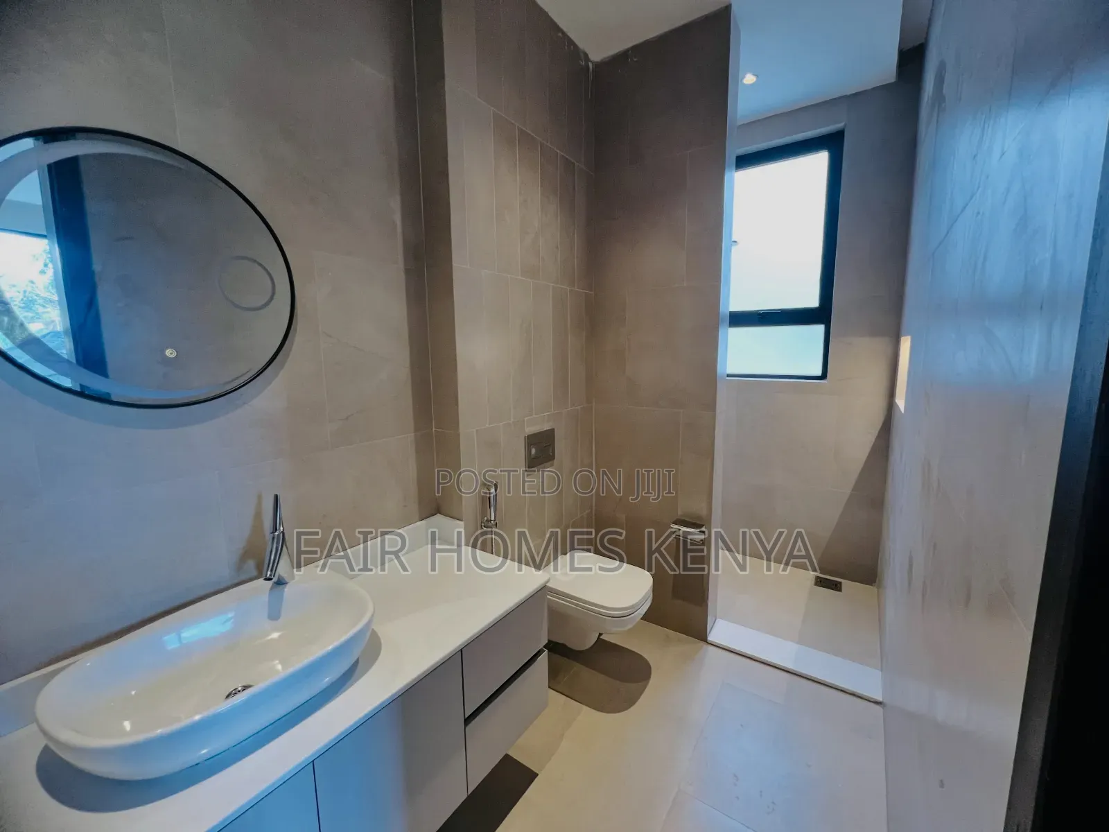 5bdrm Townhouse / Terrace in Manyani East, Muthangari for rent in Muthangari