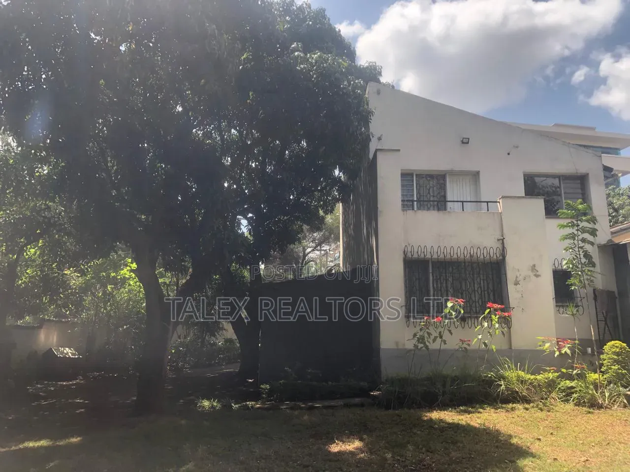 Prime 1/8 Acre Corner Plot on Riverside Drive | 10-Floor Approved in Raphta Road Area