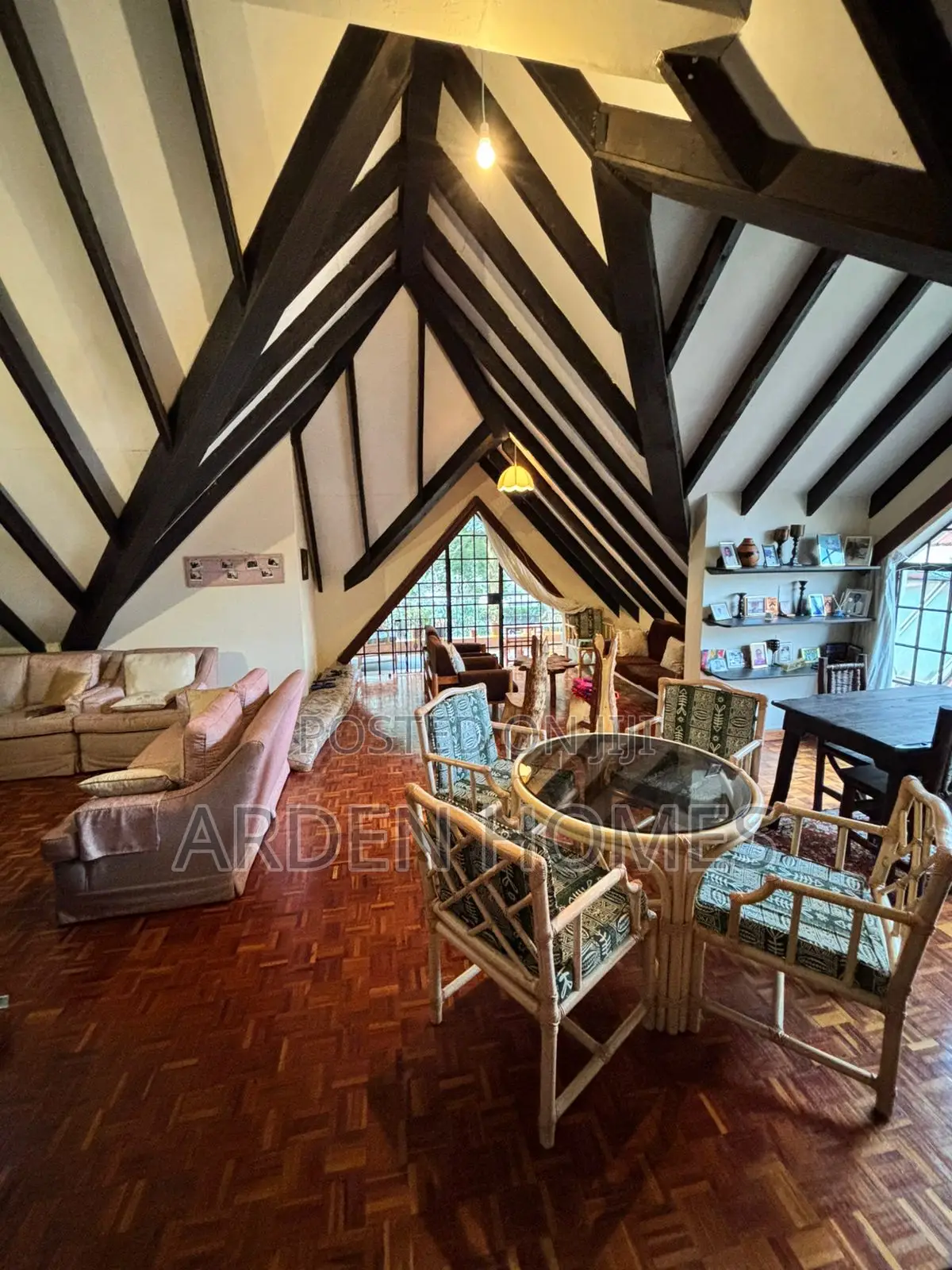 4bdrm Townhouse/Terrace in Valley Arcade for sale in Valley Arcade