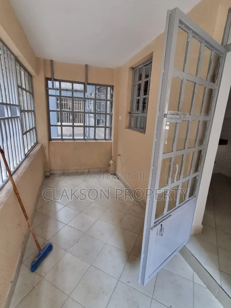 2bdrm House in Zambezi for rent in Zambezi/Sigona