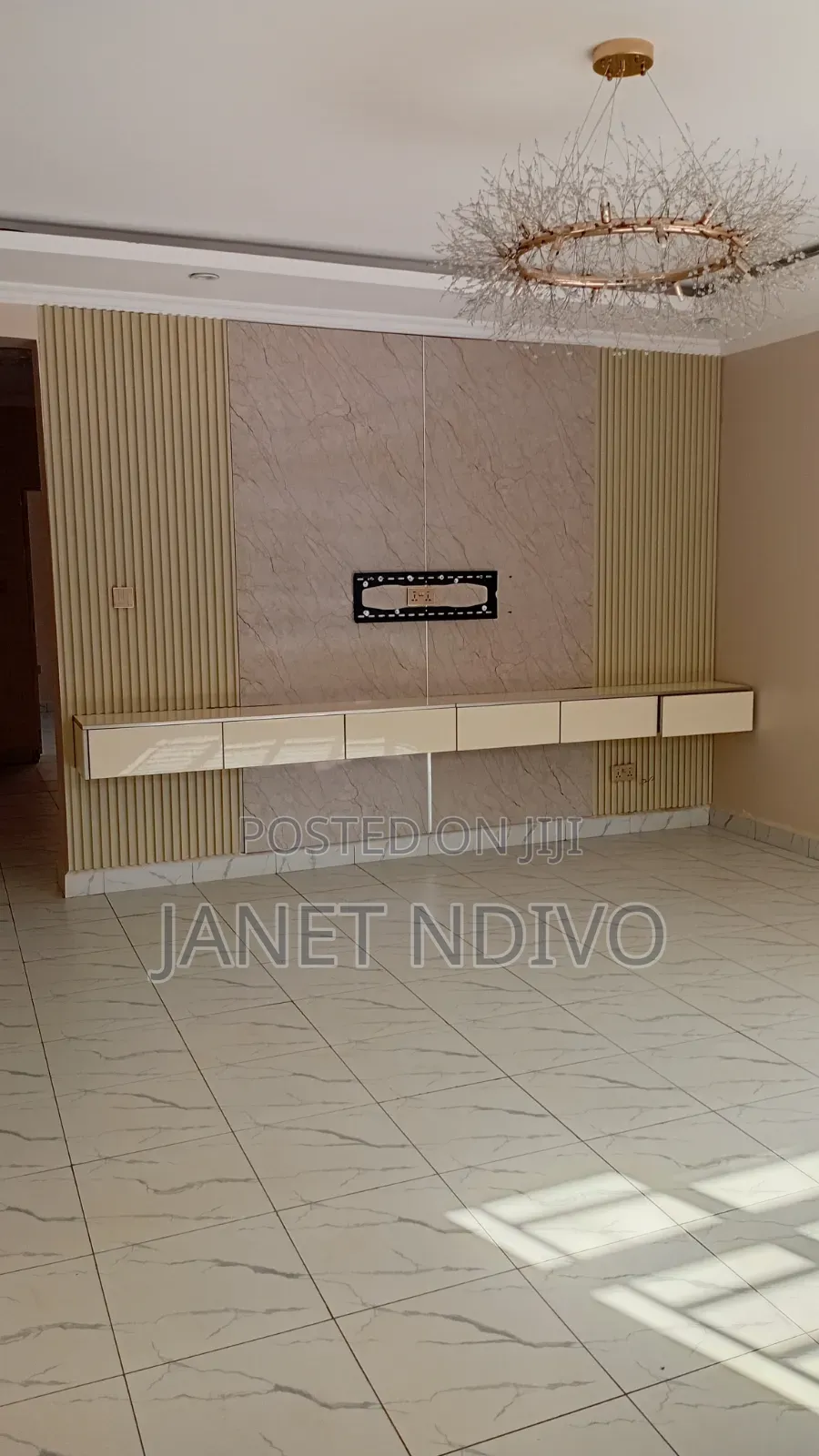 4bdrm Maisonette in Elgon Massionate, Kenyatta Road / Theta for sale in Kenyatta Road / Theta
