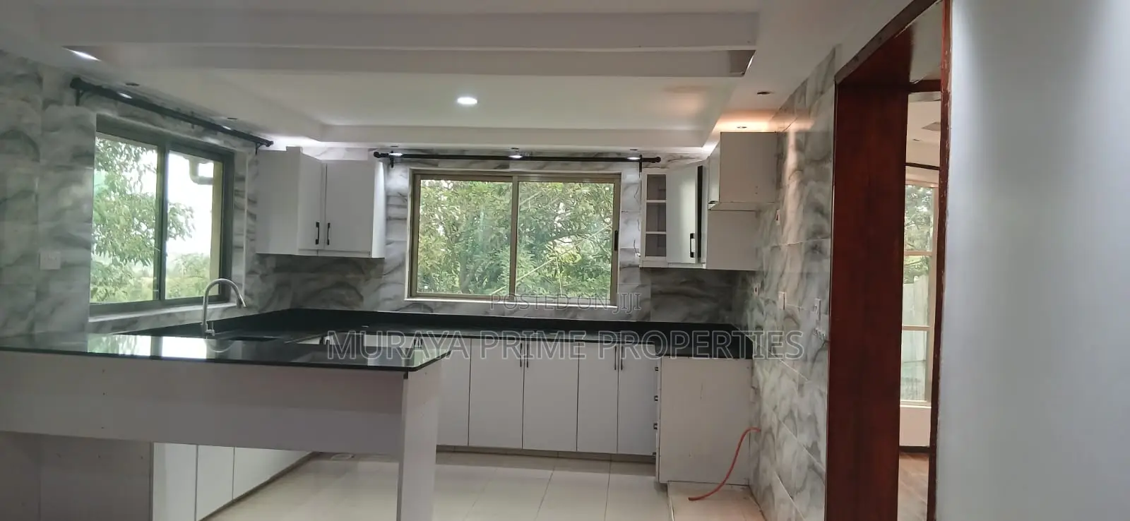 3bdrm Bungalow in Kerarapon Drie for rent in Kerarapon