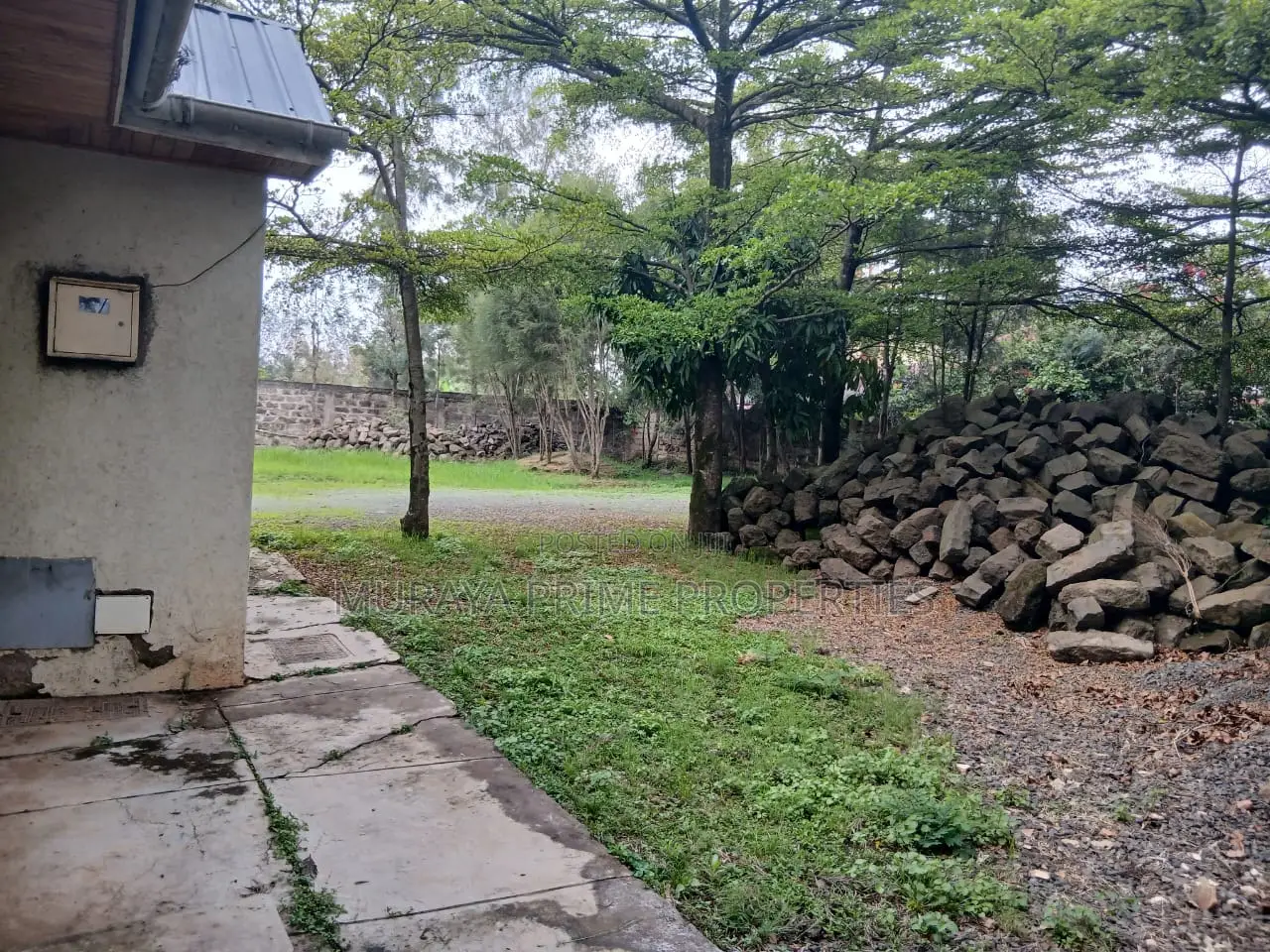2bdrm Bungalow in Kerarapon for sale in Kerarapon