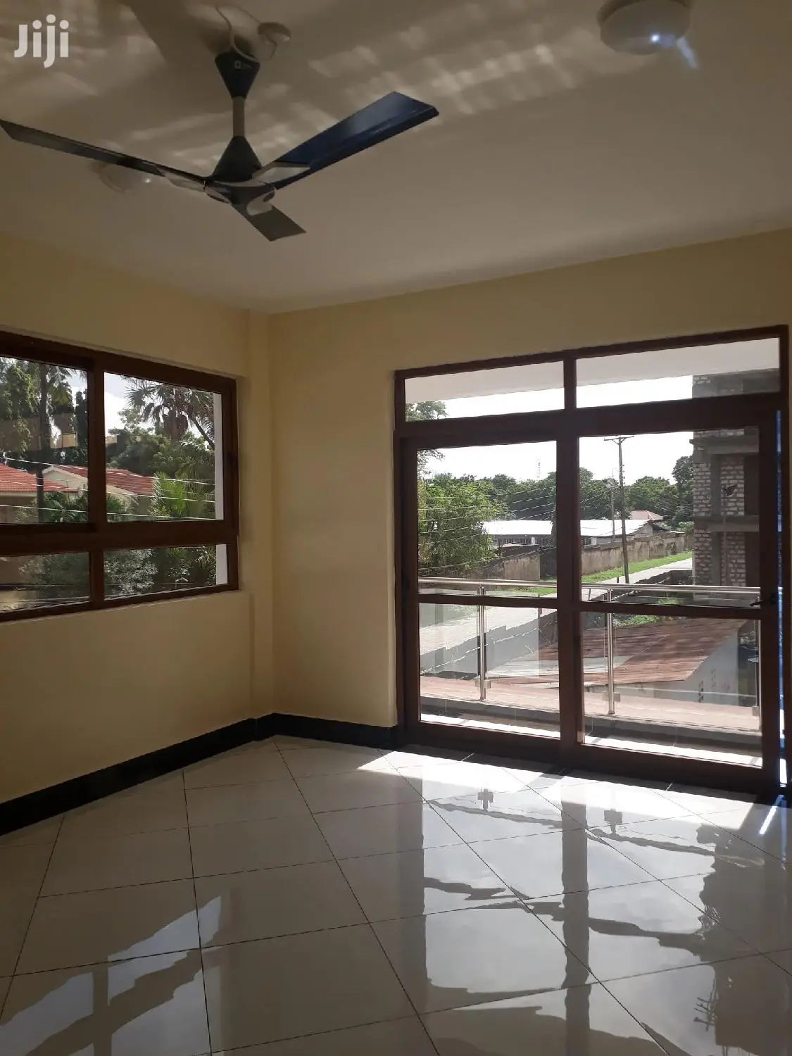 Spacious 3-Bedroom Apartment for Sale - Modern Living Awaits! in Nyali