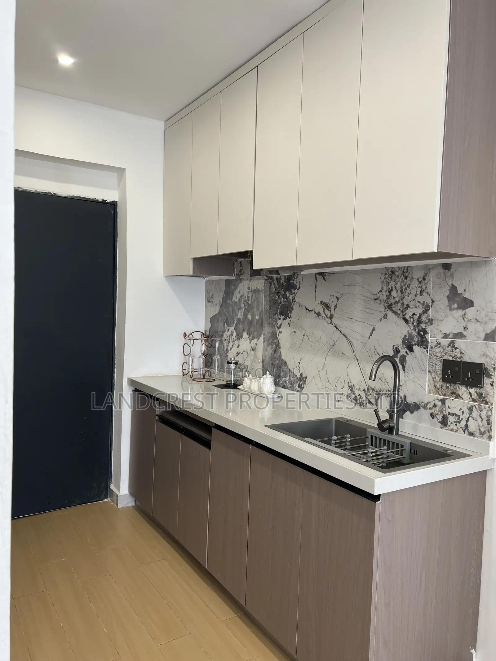 Studio Apartment in Roysambu for sale in Roysambu