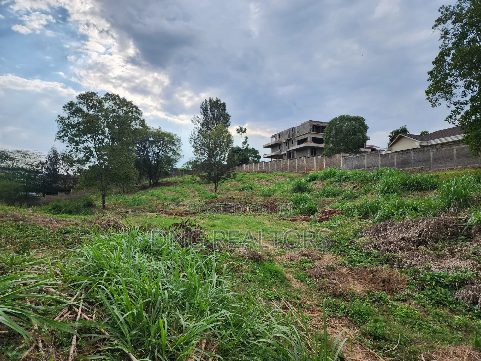 Prime 1⁄2 Acre Redevelopment Land for Sale in Nyari Estate | Kes 50m in Nyari