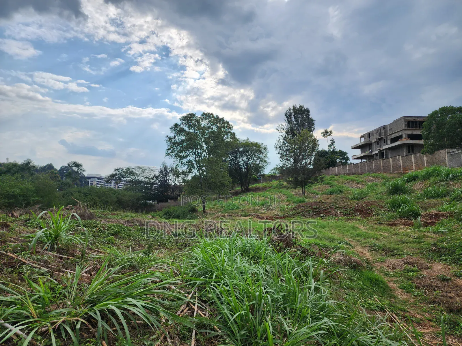 Prime 1⁄2 Acre Redevelopment Land for Sale in Nyari Estate | Kes 50m in Nyari