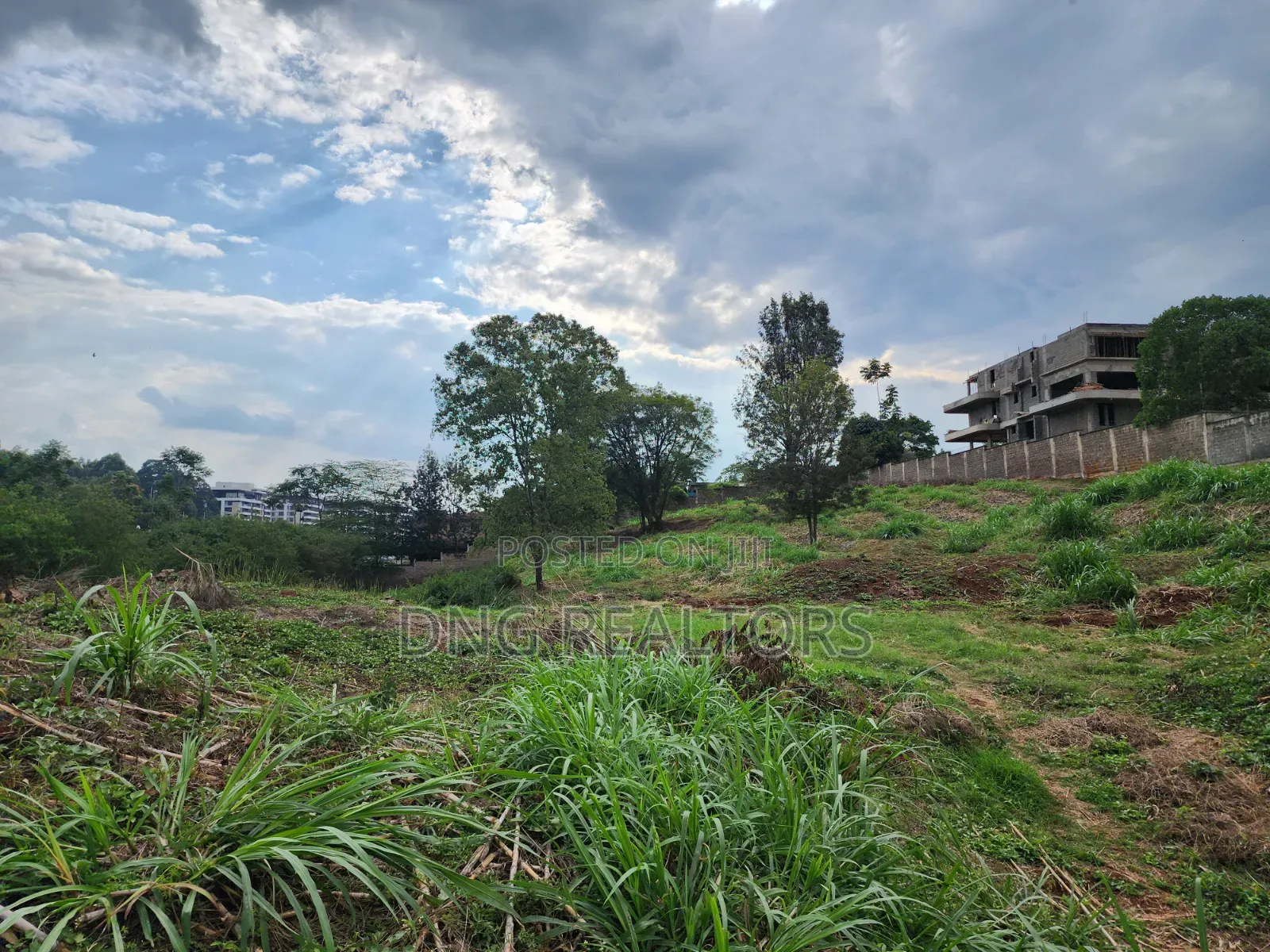 Prime 1⁄2 Acre Redevelopment Land for Sale in Nyari Estate | Kes 50m in Nyari