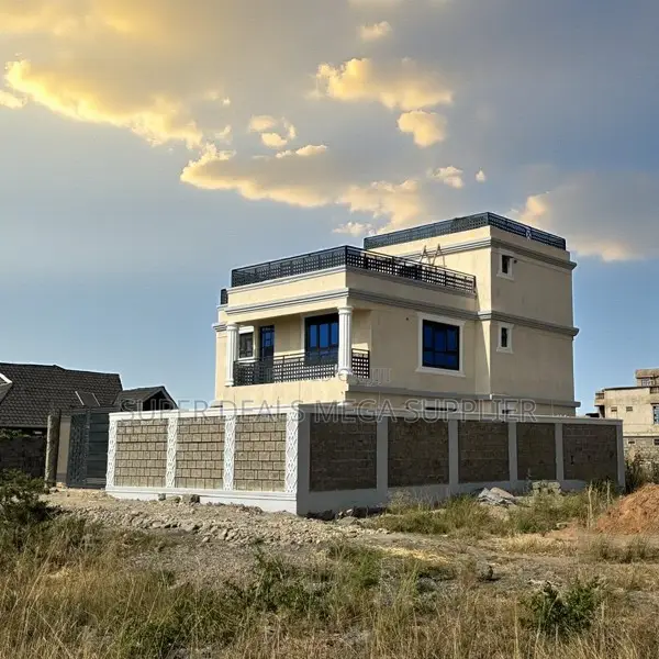 5bdrm Maisonette in Magomano, Kamakis for sale in Kamakis