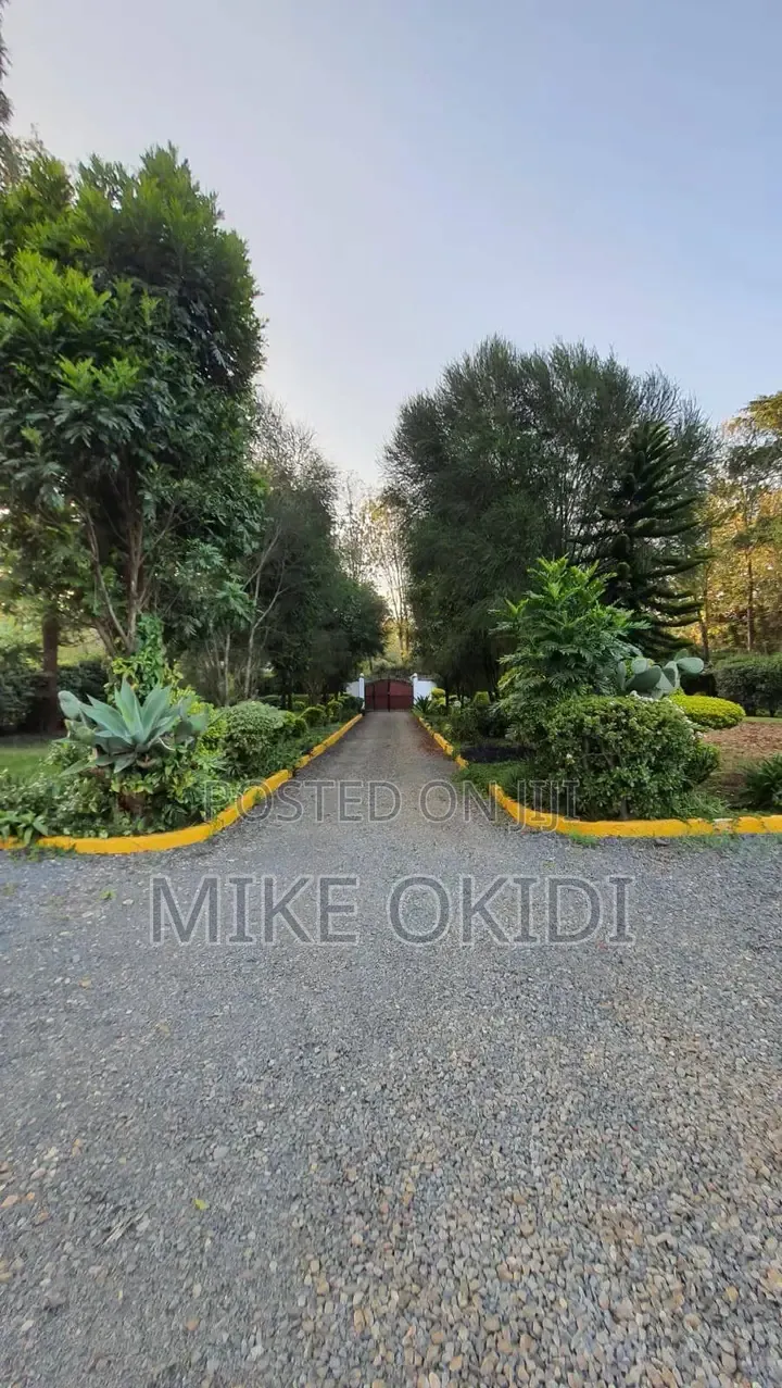 5bdrm Mansion in Mutero, Hardy for rent in Hardy
