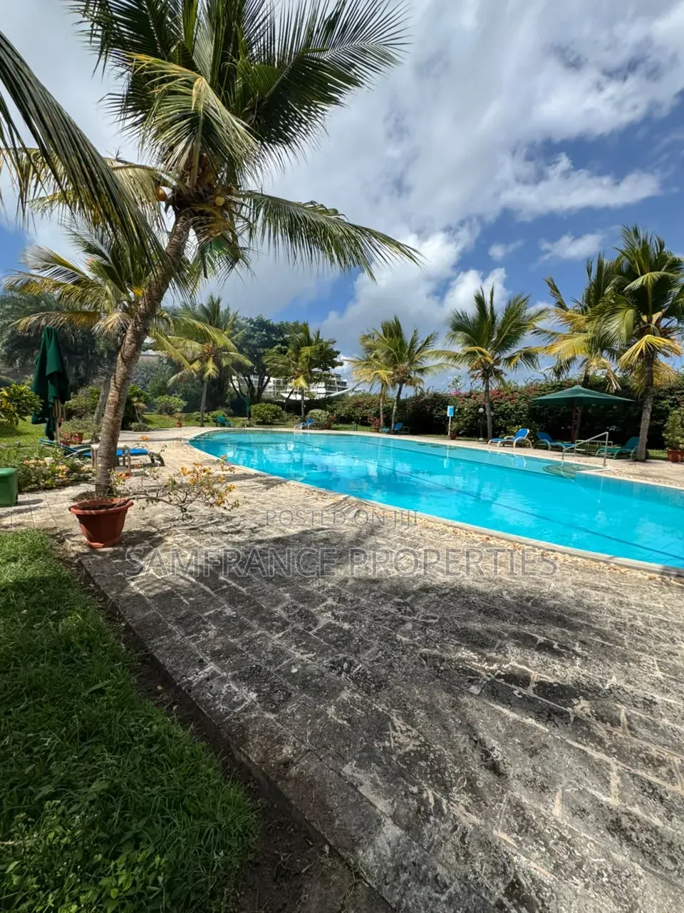 3bdrm Apartment in Cement Road, Nyali Mkomani for rent in Nyali Mkomani
