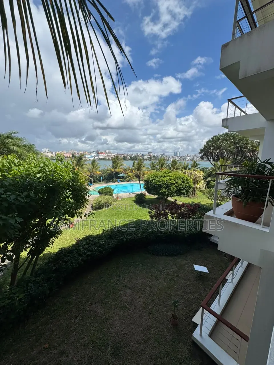 3bdrm Apartment in Cement Road, Nyali Mkomani for rent in Nyali Mkomani