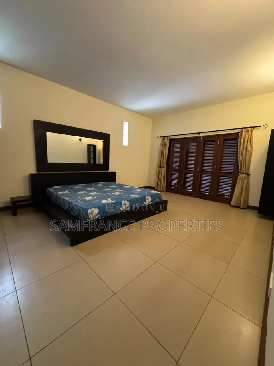 3bdrm Apartment in Cement Road, Nyali Mkomani for rent in Nyali Mkomani