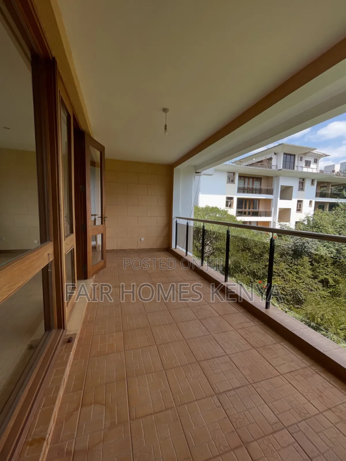 3bdrm Apartment in Riverside Drive for rent in Riverside Drive