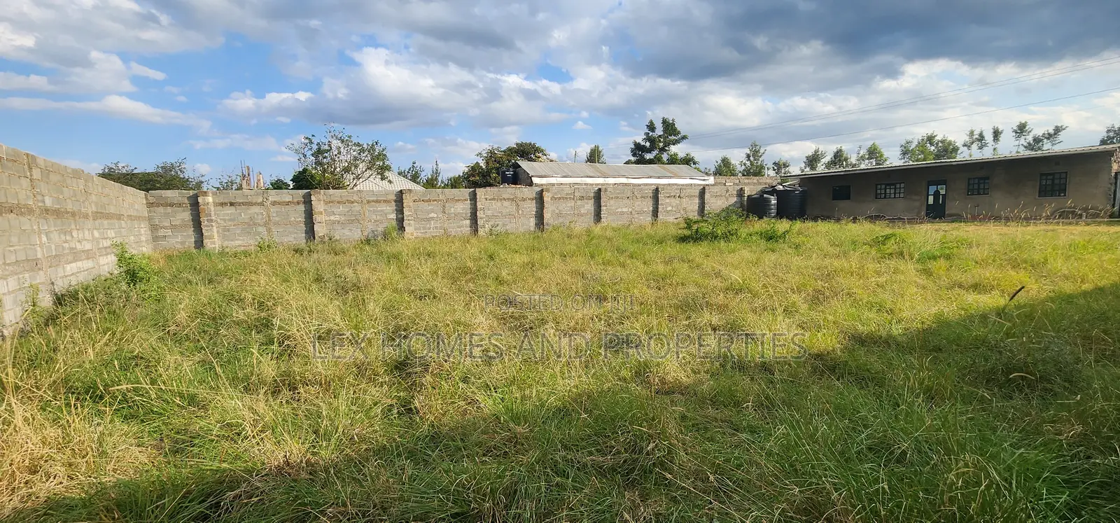 O.Rongai, Metro Perimeter Fenced Quarter Acre for KSHS 5m Neg. in Kandisi