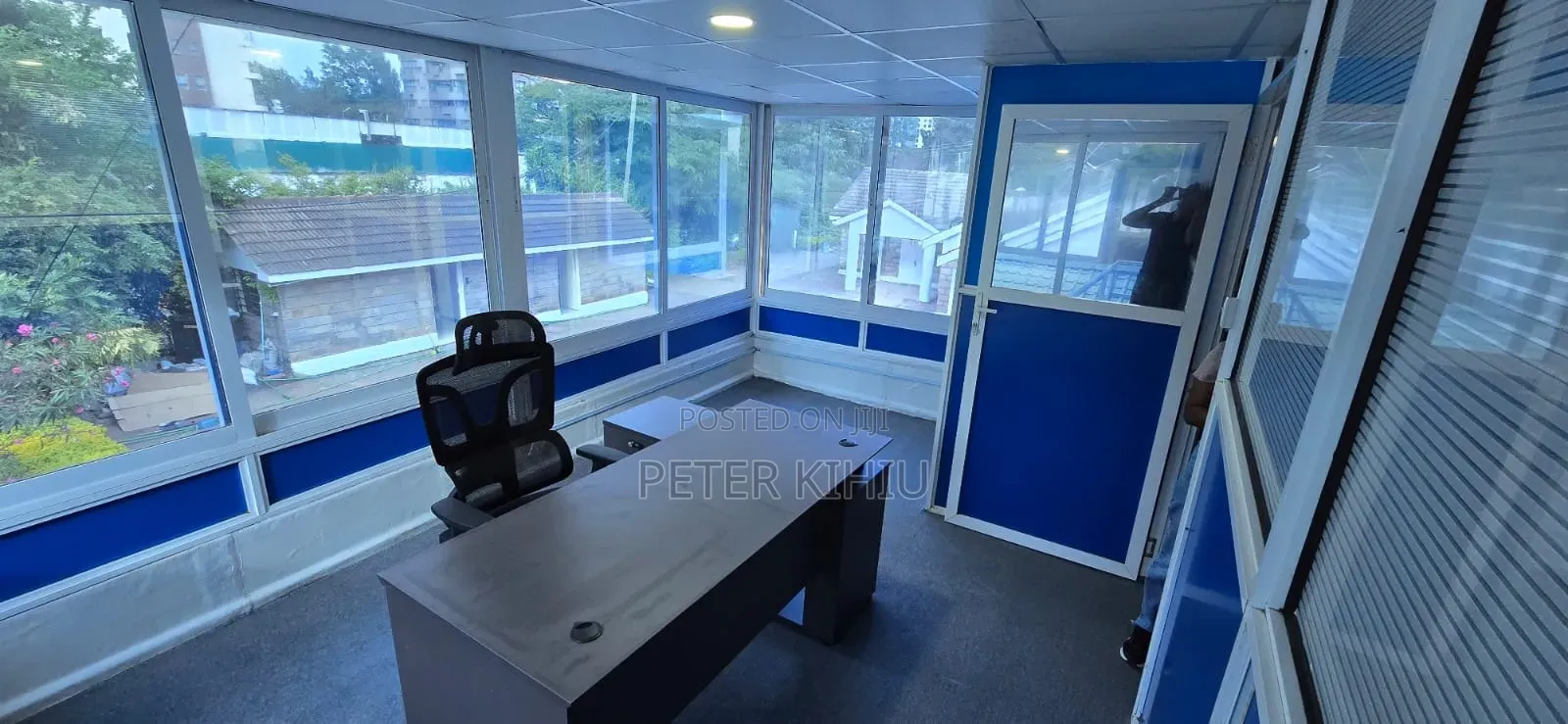 Ngong Road 240sqft Offices to Let With Chair and Table in Hurlingham