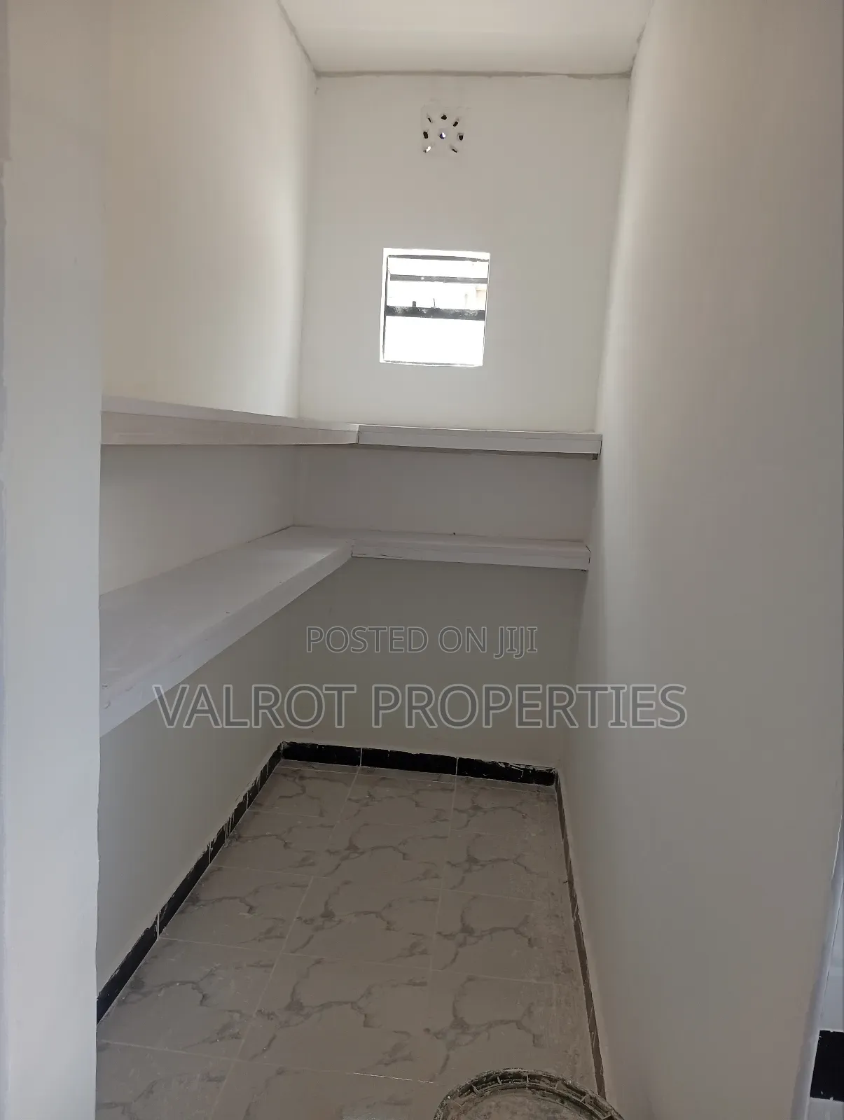 3bdrm Bungalow in Matasia for sale in Matasia