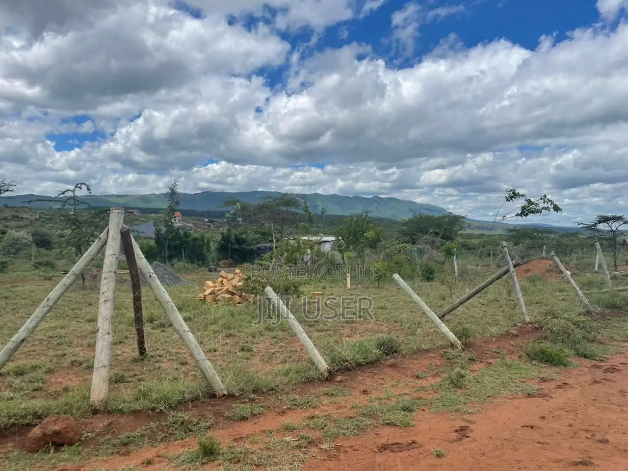 9 Plots in Ngong,buy 1 at Kes 670,000 or Buy 2 at Only Kes 550,000 Each! in Kibiku