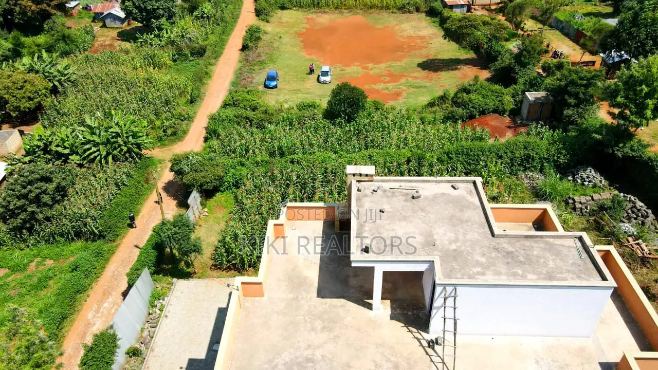 4bdrm House in Kikuyu Kerwa, Zambezi/Sigona for sale in Zambezi/Sigona