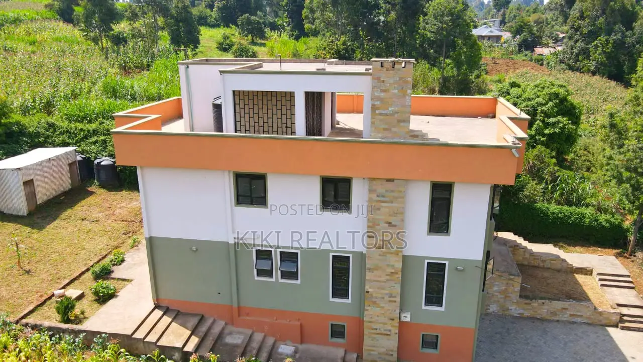 4bdrm House in Kikuyu Kerwa, Zambezi/Sigona for sale in Zambezi/Sigona