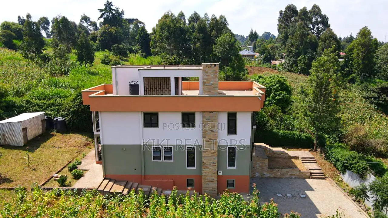 4bdrm House in Kikuyu Kerwa, Zambezi/Sigona for sale in Zambezi/Sigona